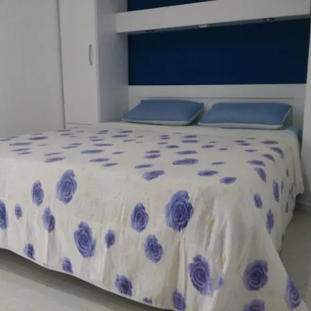 Holiday House Glorija Tatil Evi *
