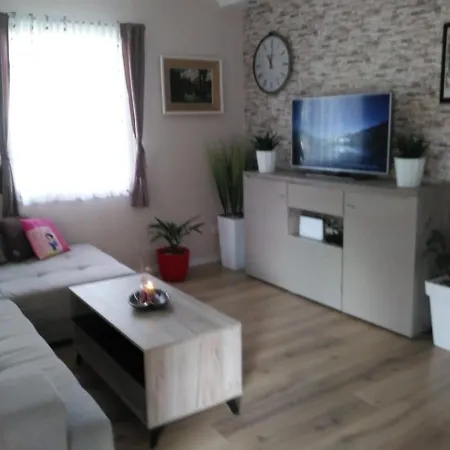 Holiday House Glorija Srima